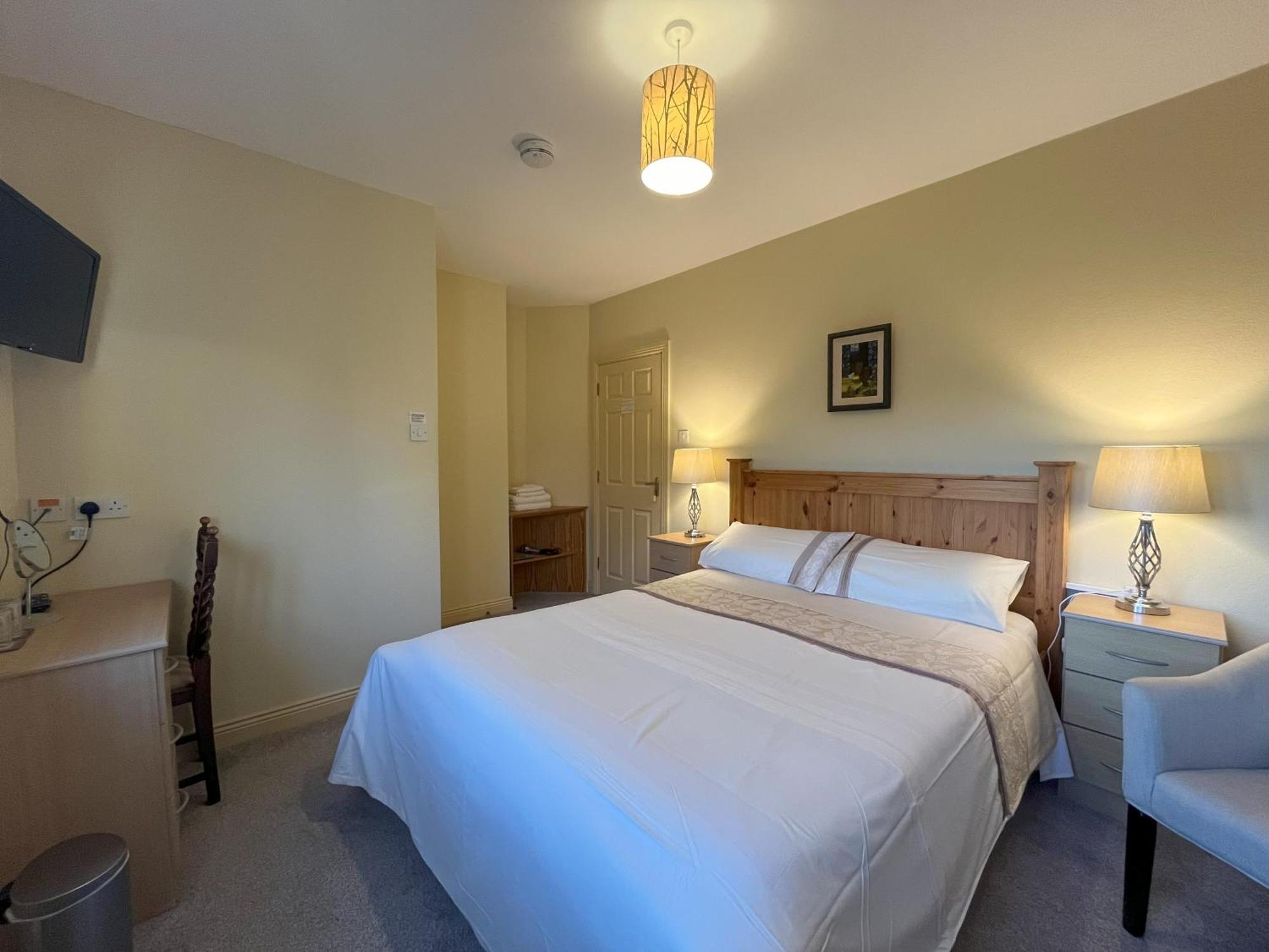 Pk Lodge Bed And Breakfast Скибберин Экстерьер фото
