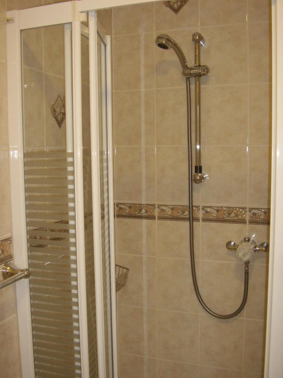 Pk Lodge Bed And Breakfast Скибберин Экстерьер фото